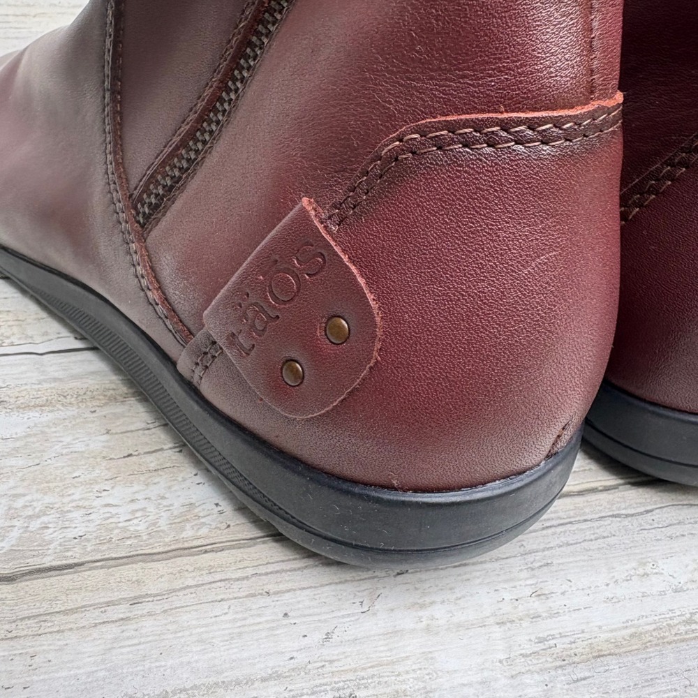Taos Select Leather Ankle Boots Size 9 Burgundy Comfort Side Zip Bootie Gorpcore - Picture 5 of 10
